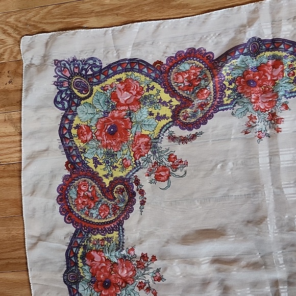 David Benjamin Vintage Scarf - Picture 5 of 8